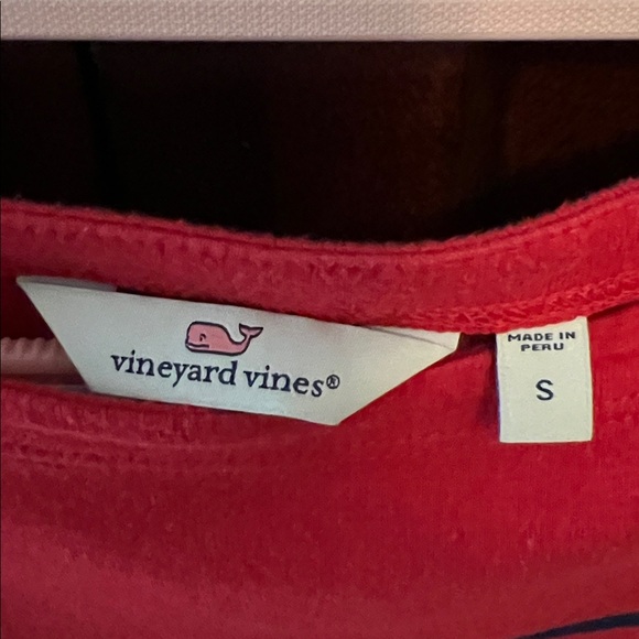 Vineyard Vines Vibrant Red Top - Picture 2 of 2